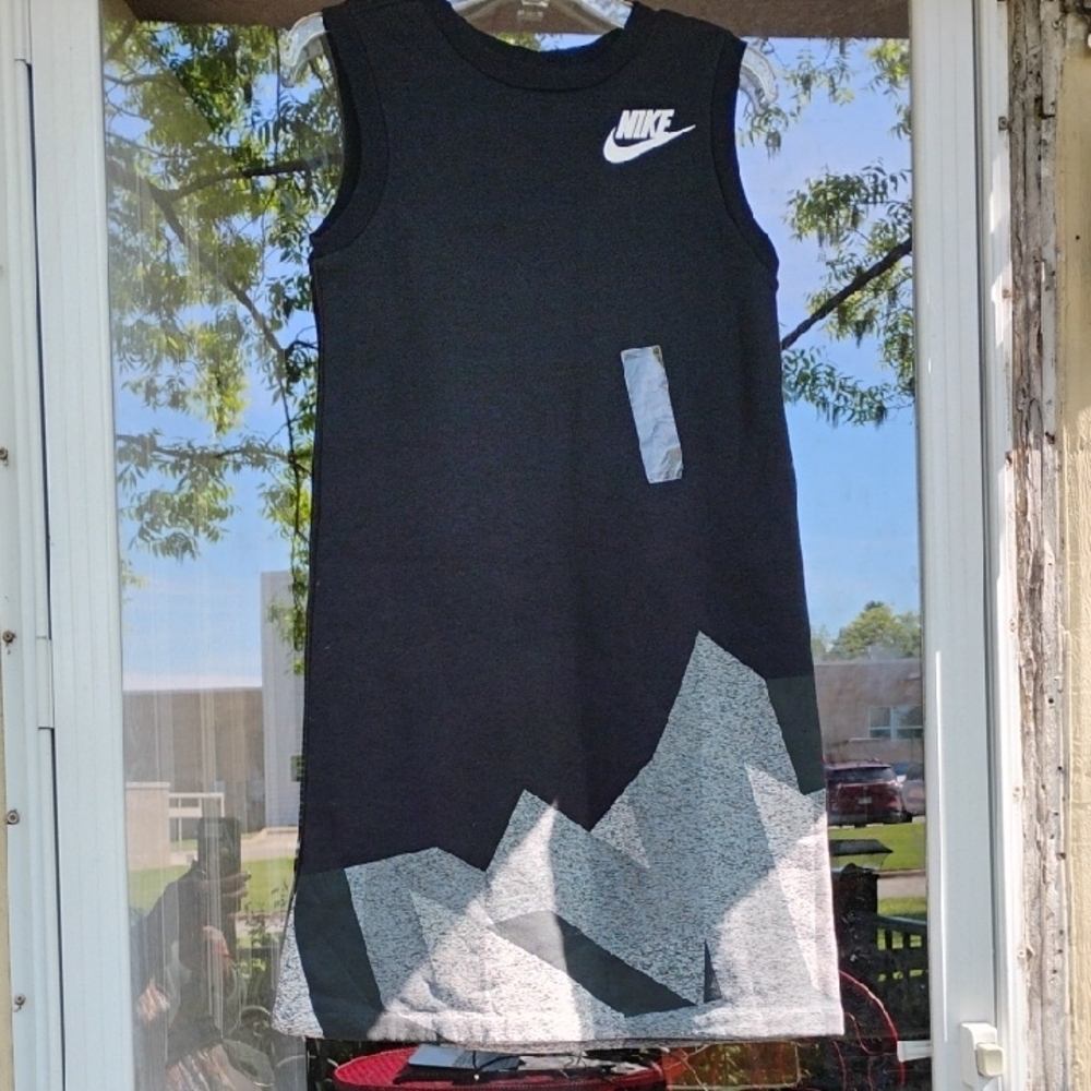 🚨B2G1 New NIKE Black Gray Sleeveless Midi Dress